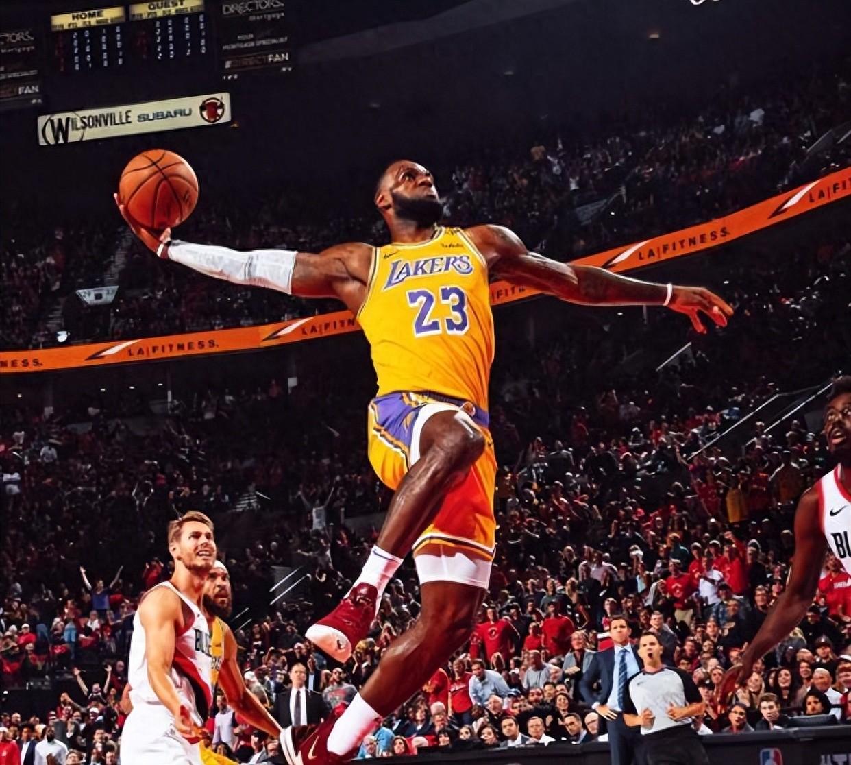 关于詹姆斯复出首战，塔图姆状态火爆，老鹰成为焦点！的信息