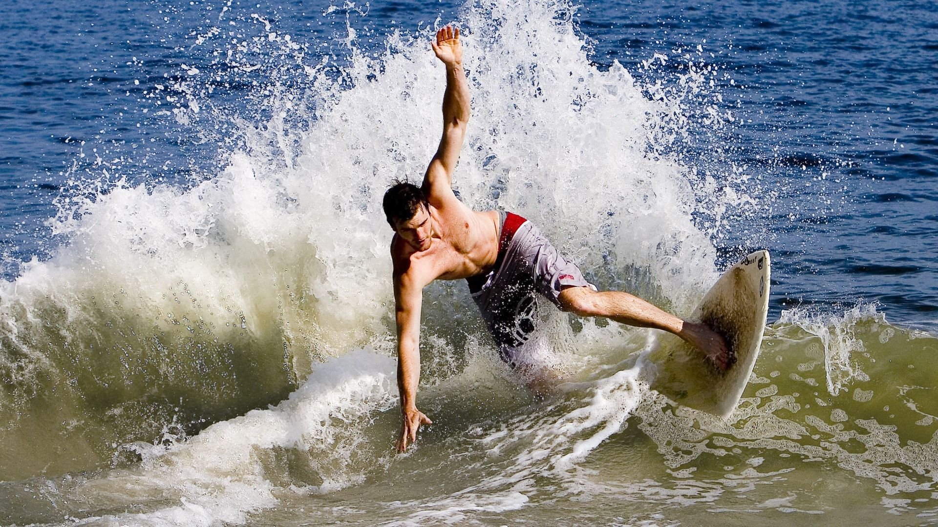 Karsa连续十二场比赛得分超过大比分获胜，利物浦不断突破！比赛高潮迭起